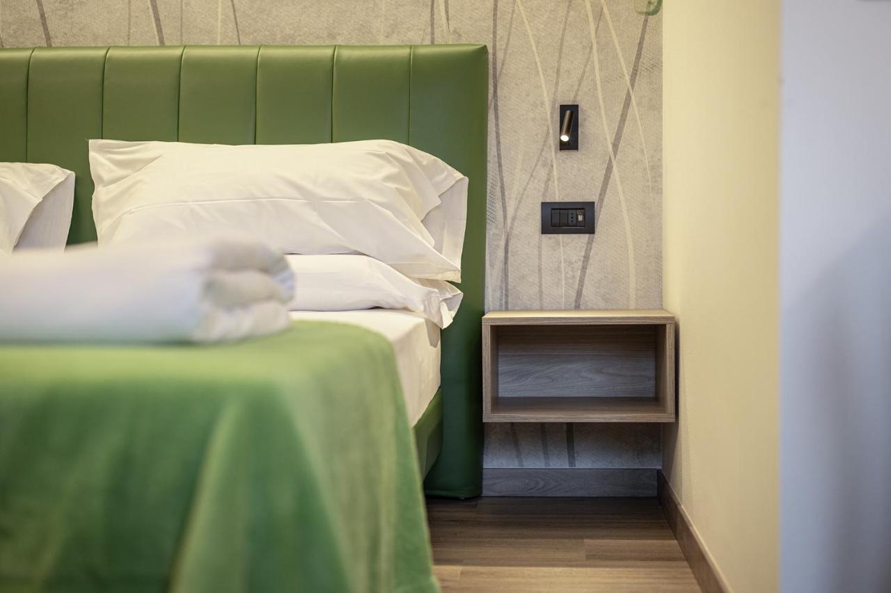 Hotel Lago Di Garda Malcesine Eksteriør bilde