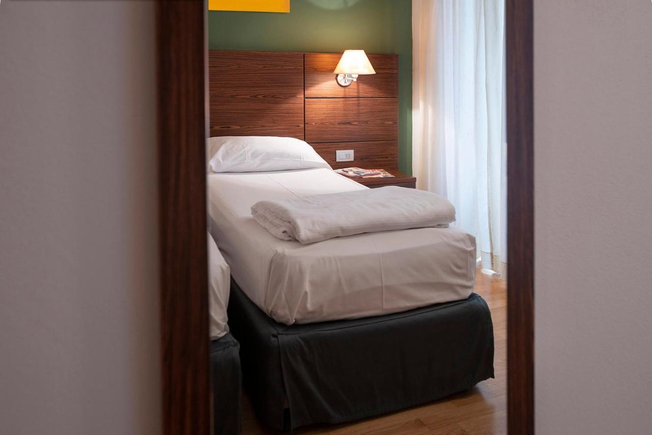 Hotel Lago Di Garda Malcesine Eksteriør bilde