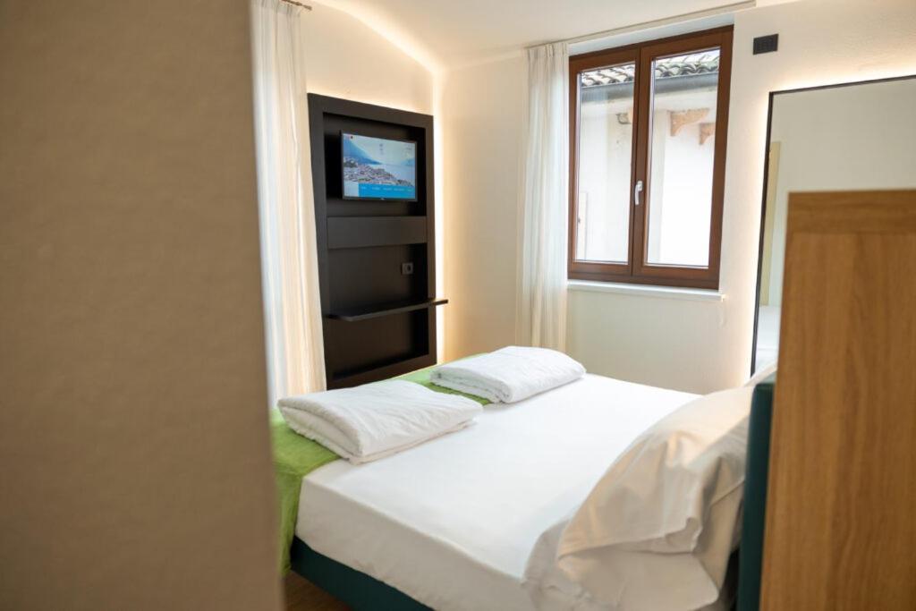 Hotel Lago Di Garda Malcesine Eksteriør bilde