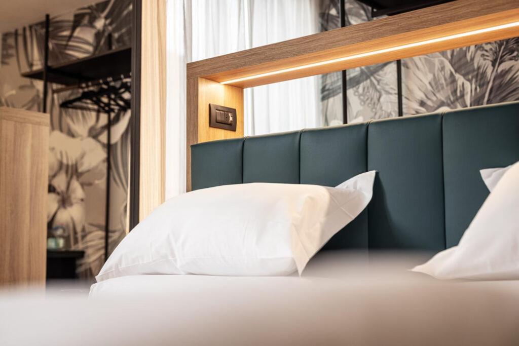 Hotel Lago Di Garda Malcesine Eksteriør bilde